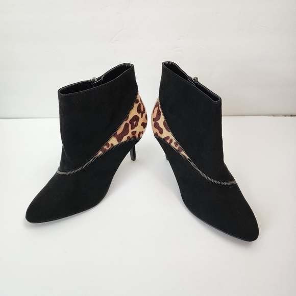 Kelly And Katie Faux Suede Leopard Print Pony Hair 4" Heel Ankle Boot Size 9 1/2 - Picture 2 of 13